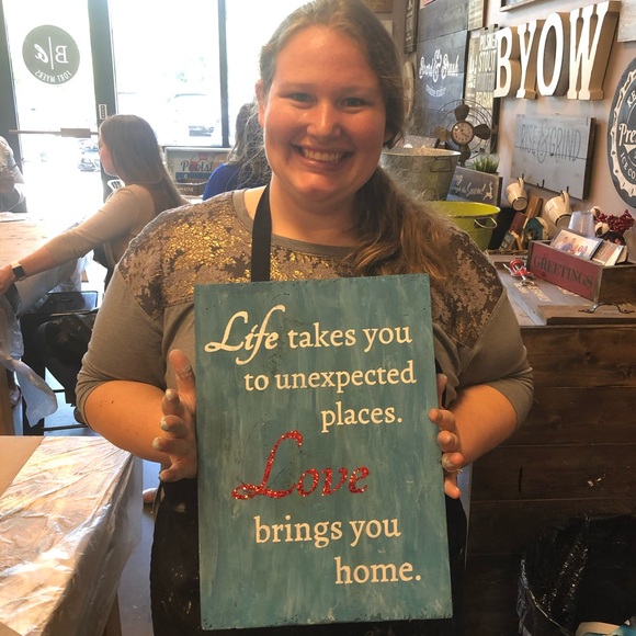 Meet your Posher, Jennie - Picture 1 of 1